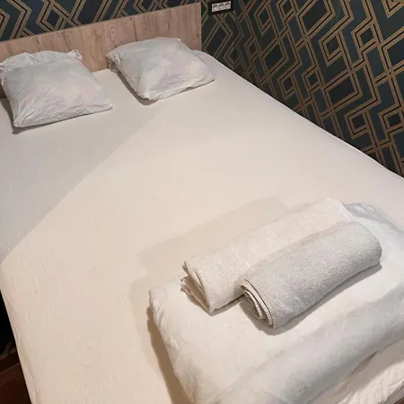 H Hotel Virtual Reception No On-Site Staff 3* Bukarest