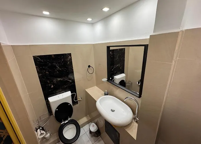 H Hotel Virtual Reception No On-Site Staff Bukarest