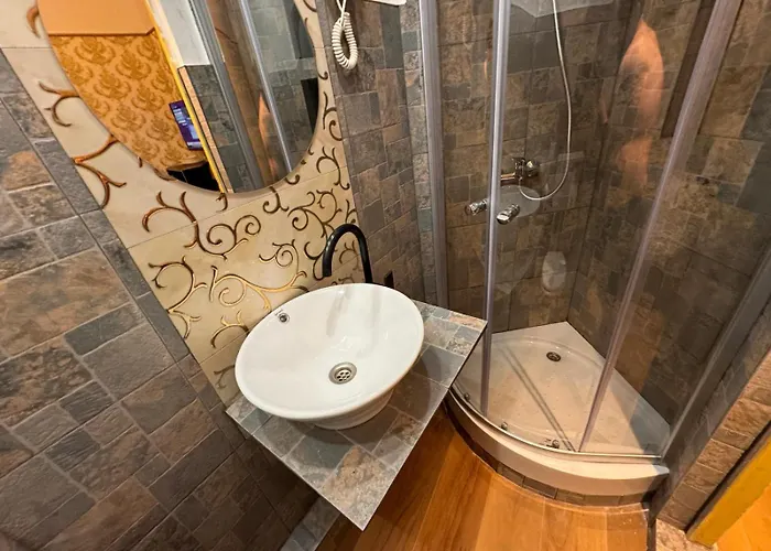 Szálloda H Hotel Virtual Reception No On-Site Staff