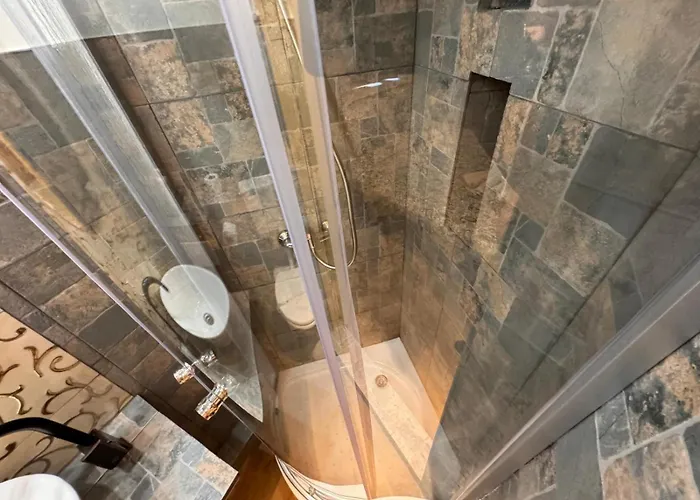 H Hotel Virtual Reception No On-Site Staff Szálloda 3*