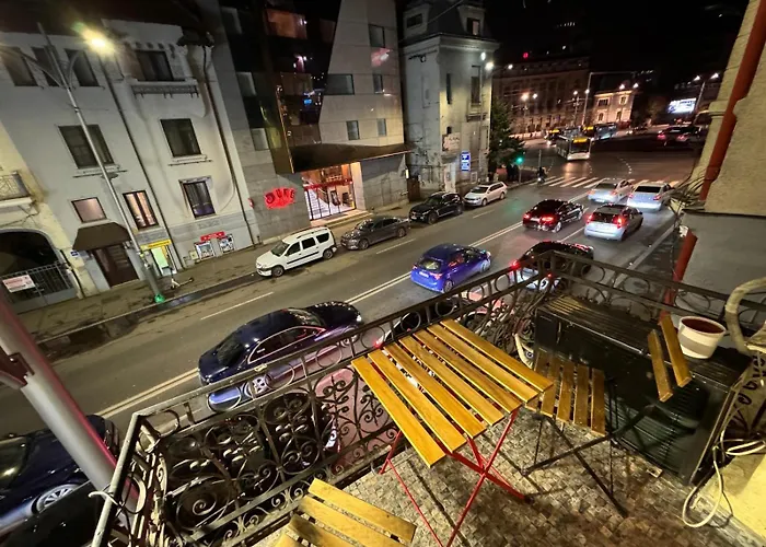 H Hotel Virtual Reception No On-Site Staff Bukarest