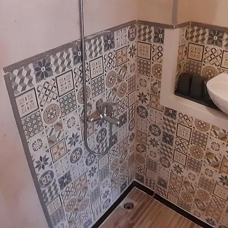 H Hotel Virtual Reception No On-Site Staff 3* Бухарест