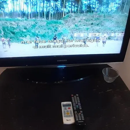 H Hotel Virtual Reception No On-Site Staff 酒店 布加勒斯特