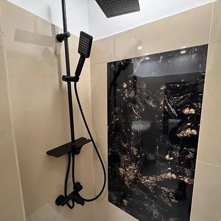 Готель H Hotel Virtual Reception No On-Site Staff