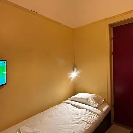 Готель H Hotel Virtual Reception No On-Site Staff