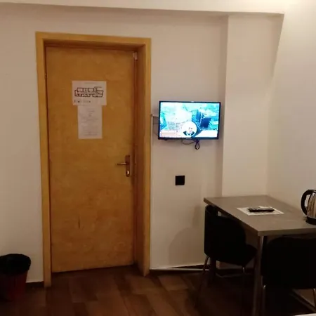 H Virtual Reception No On-site Staff Hotel 3*