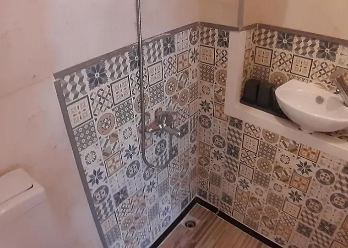 H Hotel Virtual Reception No On-Site Staff 3* Bucarest