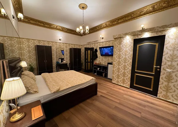 H Hotel Virtual Reception No On-Site Staff מלון 3*