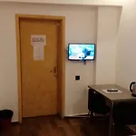 H Hotel Virtual Reception No On-Site Staff Hotell 3*