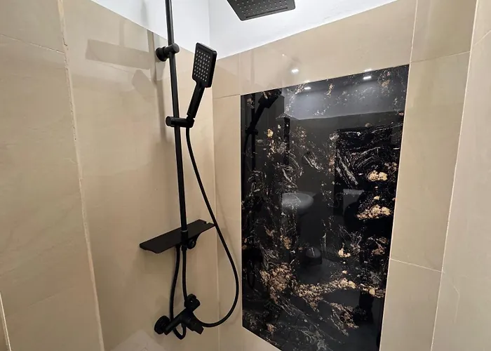 Hotell H Hotel Virtual Reception No On-Site Staff