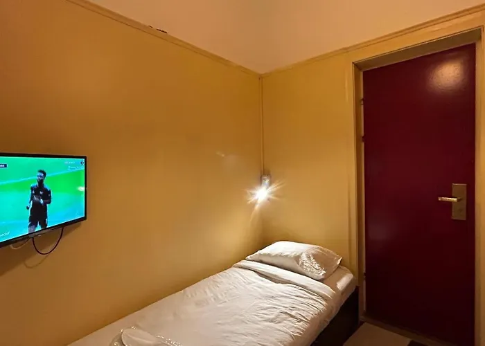 Hotell H Hotel Virtual Reception No On-Site Staff