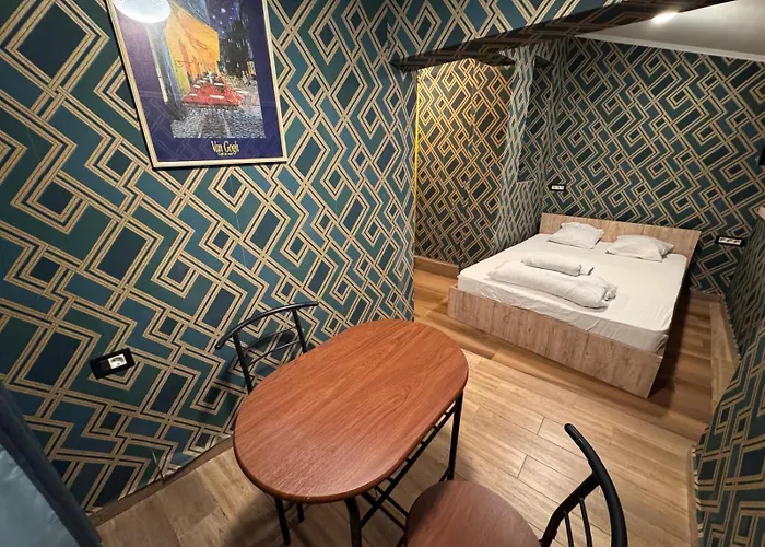 H Hotel Virtual Reception No On-Site Staff Hotell Bukarest