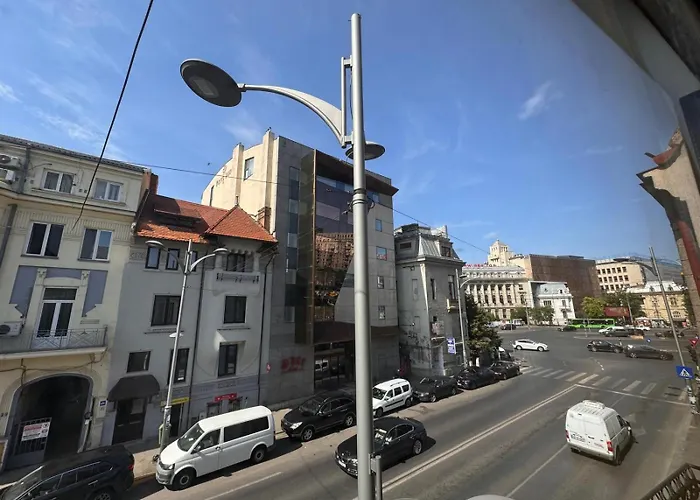 H Hotel Virtual Reception No On-Site Staff 3*