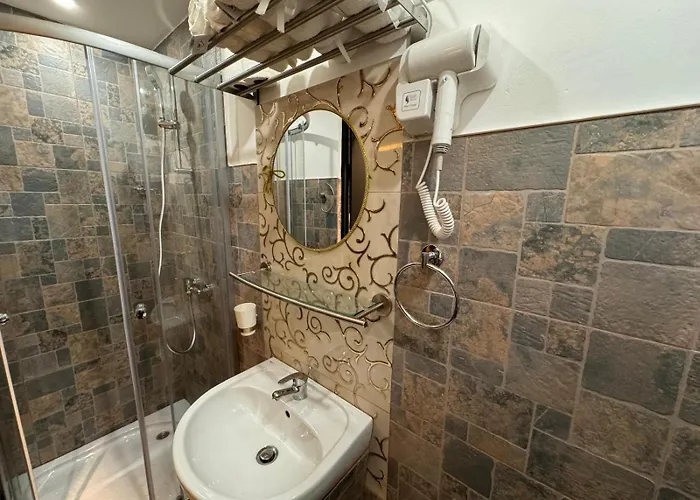 Hotell H Hotel Virtual Reception No On-Site Staff 3*