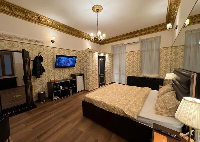 H Hotel Virtual Reception No On-Site Staff Hotell Bukarest