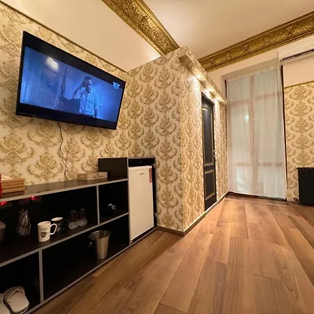 Hotel H Hotel Virtual Reception No On-Site Staff Bucarest